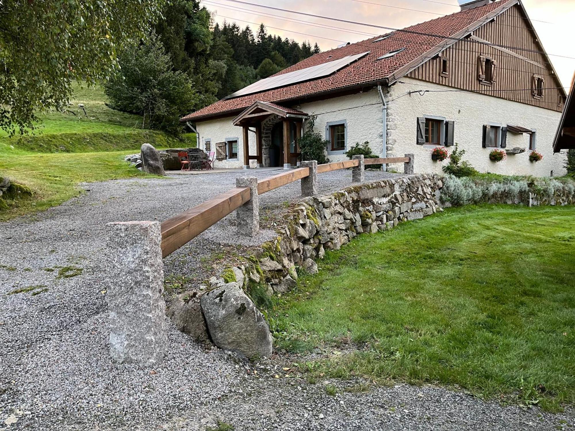 La Ferme Du Douanier & Spa 5 Etoiles All Inclusive ヴォントロン エクステリア 写真